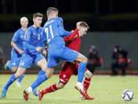 包含斯洛伐克国家队主场-击败葡萄牙，小组次名晋级的词条